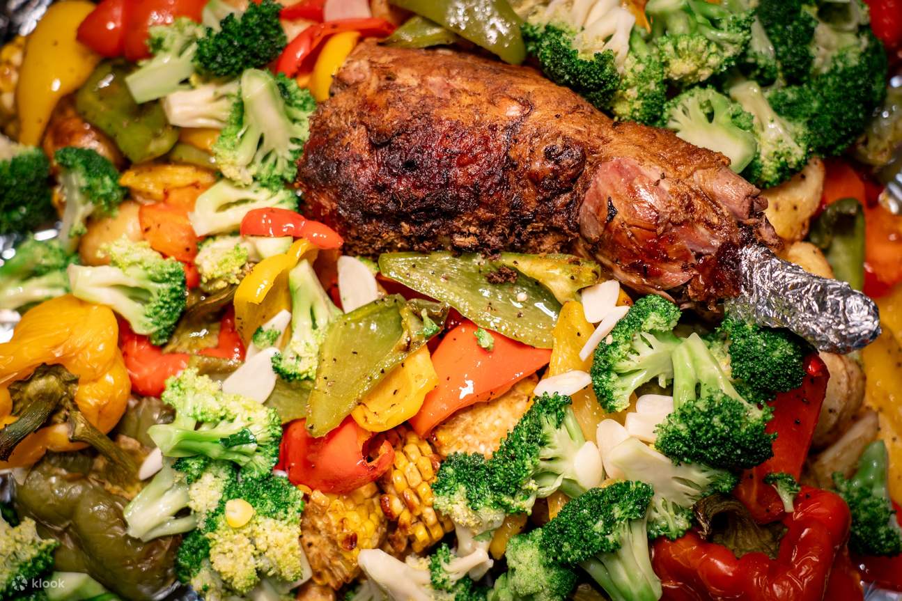 Promosi Makanan Makan Malam Prasmanan